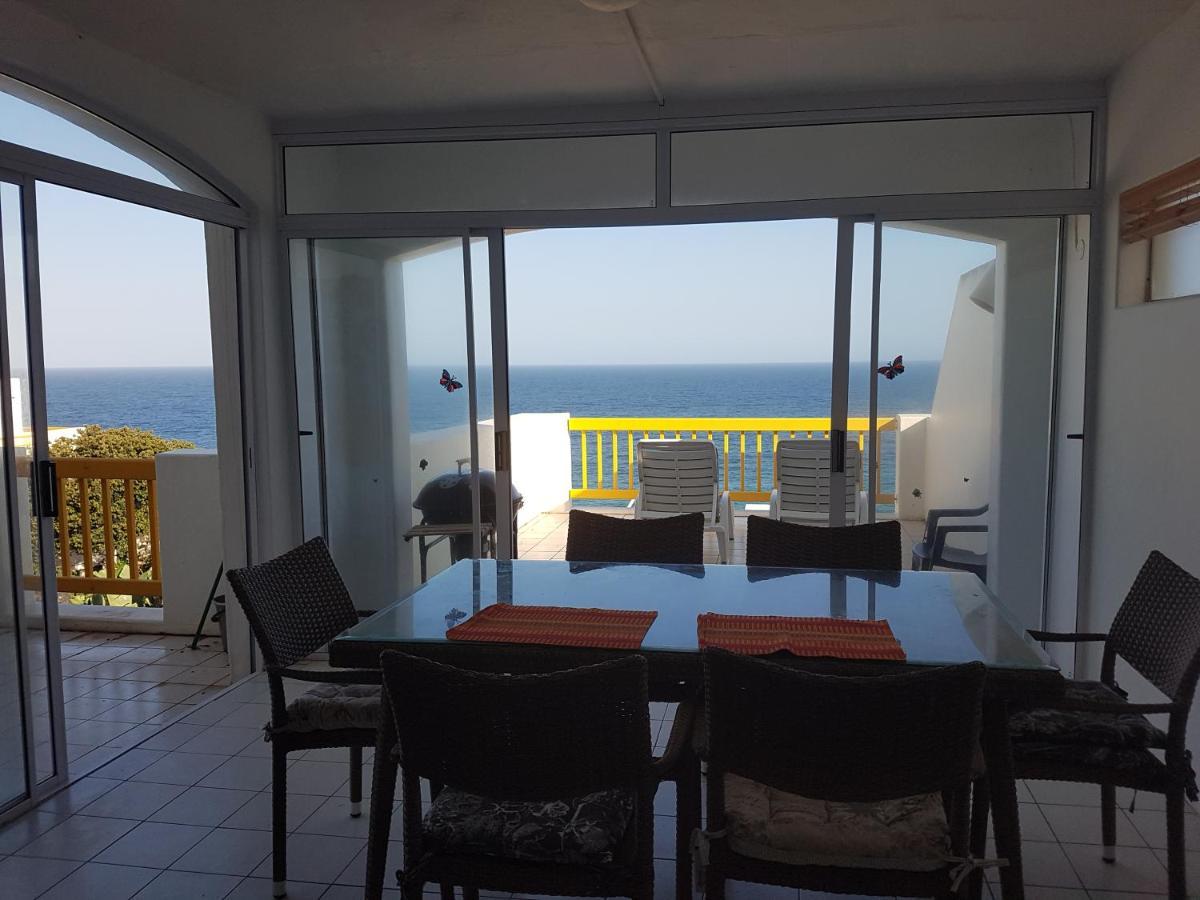 Ballito 69 Perissa Santorini Sea View, Walk To Beach -Family Only 外观 照片