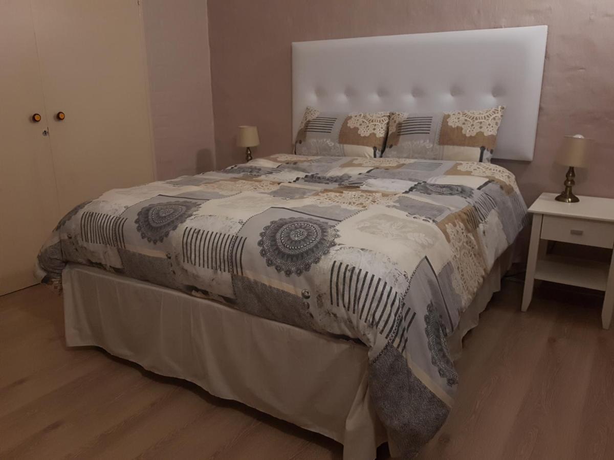 Ballito 69 Perissa Santorini Sea View, Walk To Beach -Family Only 外观 照片