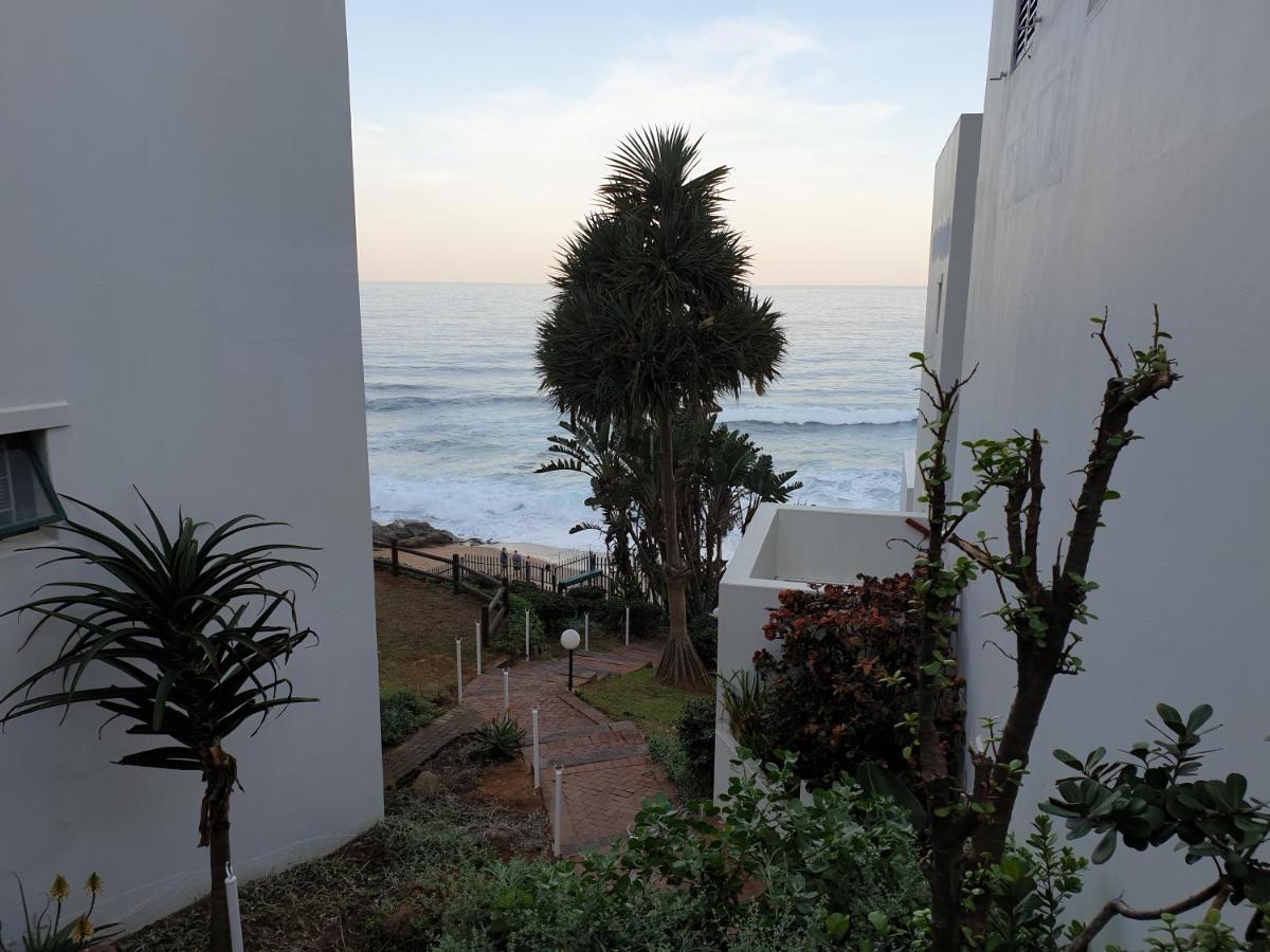 Ballito 69 Perissa Santorini Sea View, Walk To Beach -Family Only 外观 照片