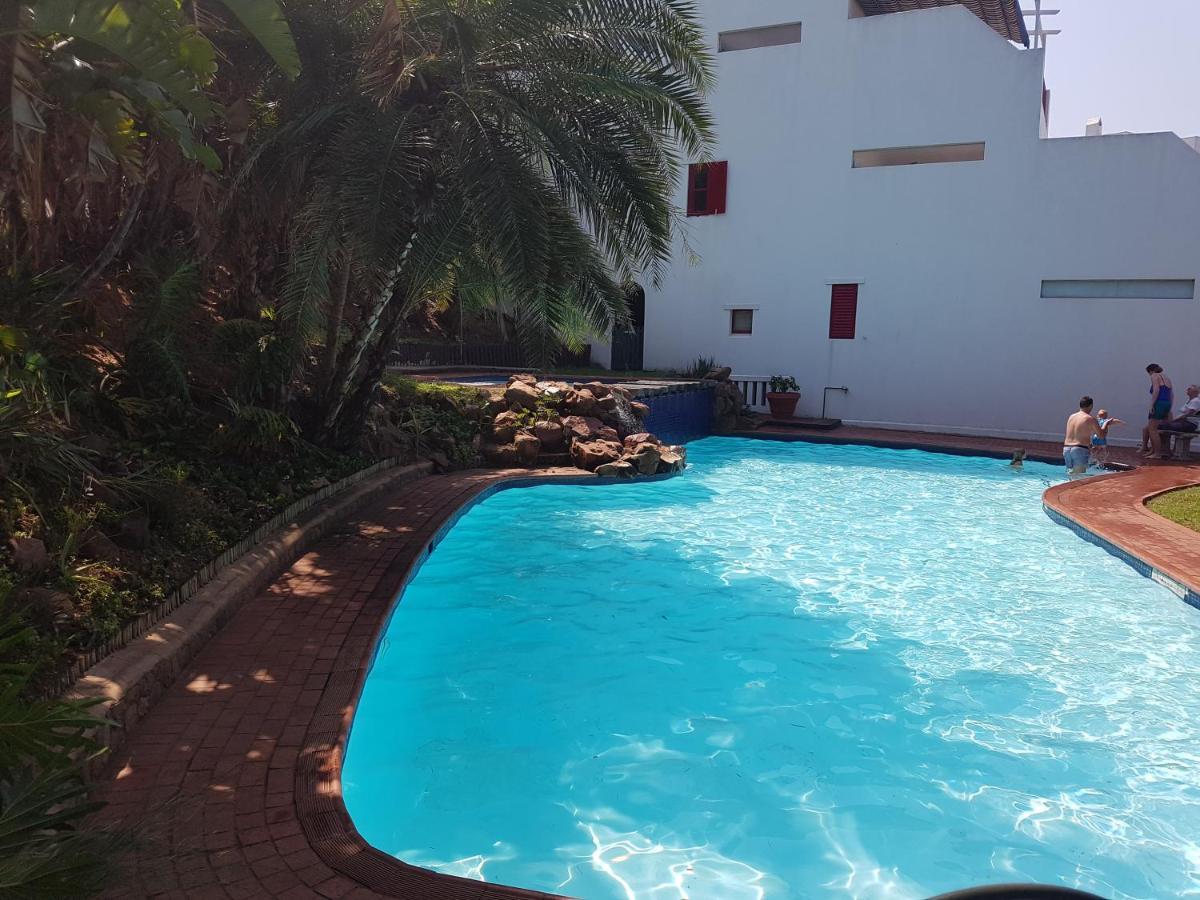Ballito 69 Perissa Santorini Sea View, Walk To Beach -Family Only 外观 照片