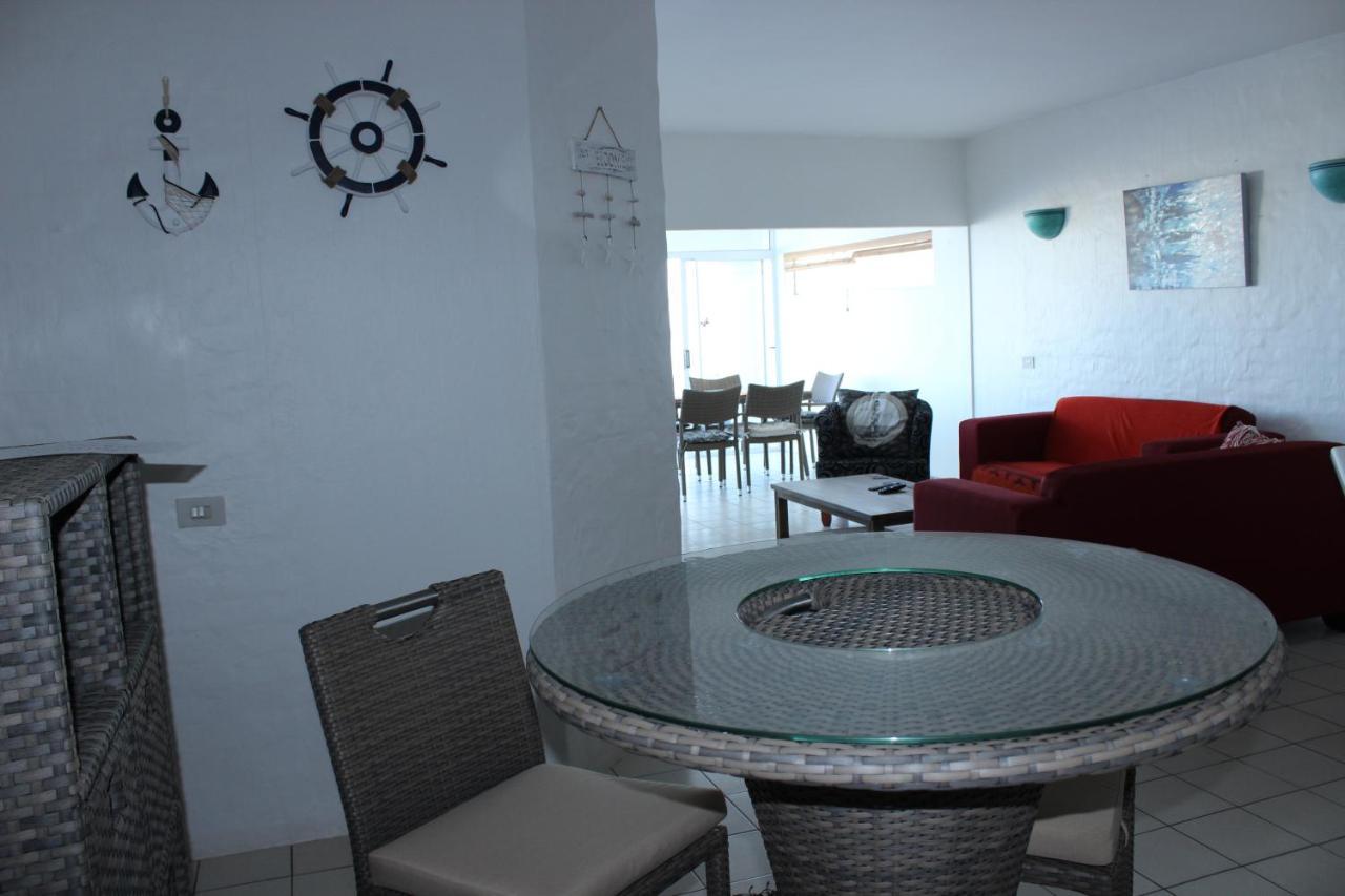 Ballito 69 Perissa Santorini Sea View, Walk To Beach -Family Only 外观 照片