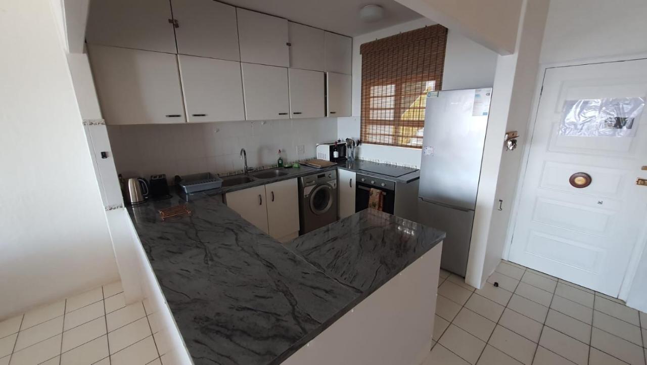 Ballito 69 Perissa Santorini Sea View, Walk To Beach -Family Only 外观 照片
