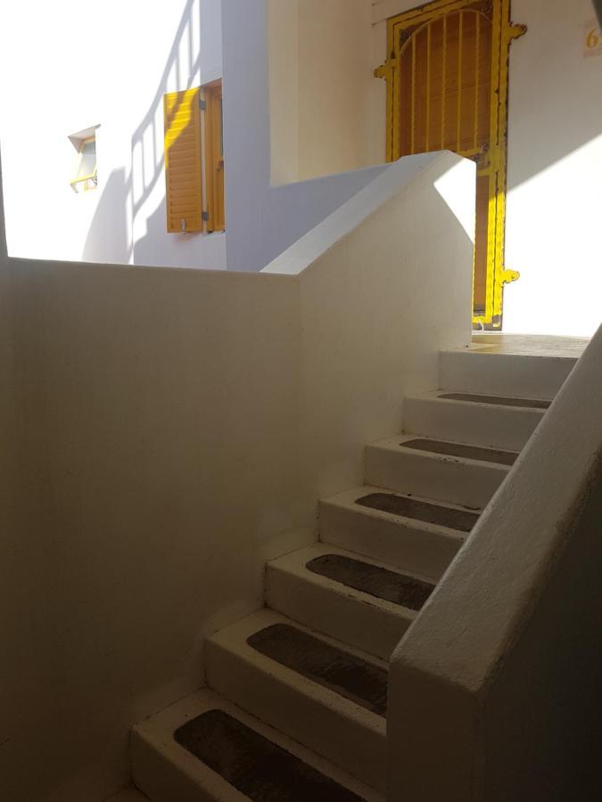 Ballito 69 Perissa Santorini Sea View, Walk To Beach -Family Only 外观 照片